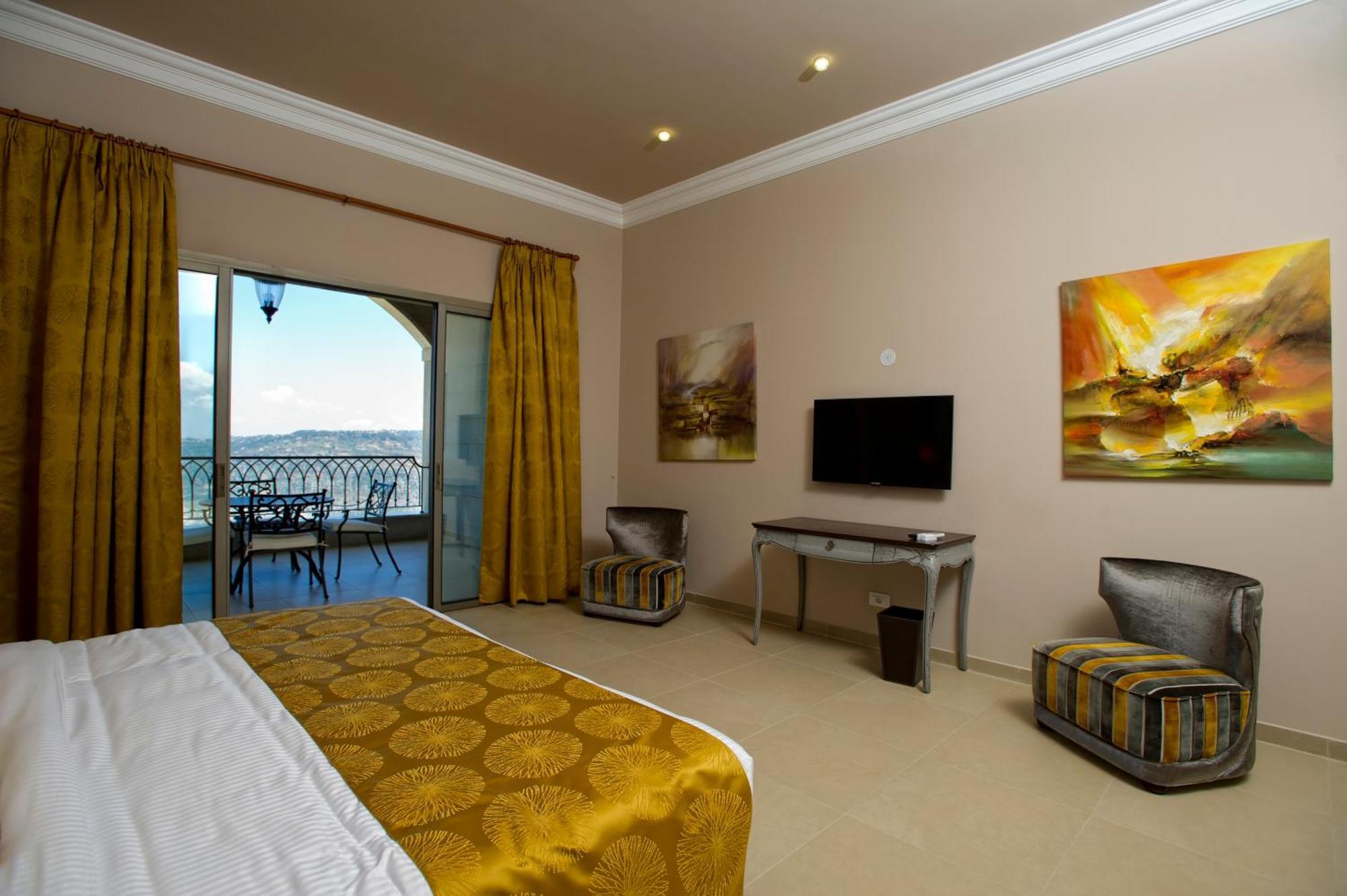 Cherry Blossom Boutique Hotel Bḩamdūn Kültér fotó